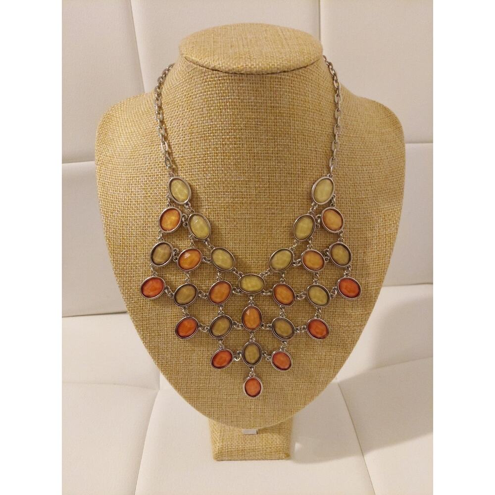 NY Silver Tone Red Orange Yellow Bibb 16" Statement Necklace